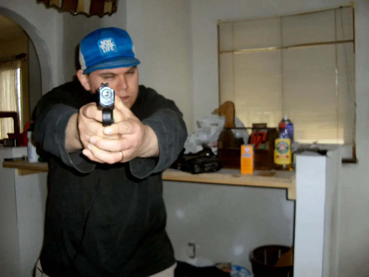 Individual admits guilty for uttering threats against federal buildings